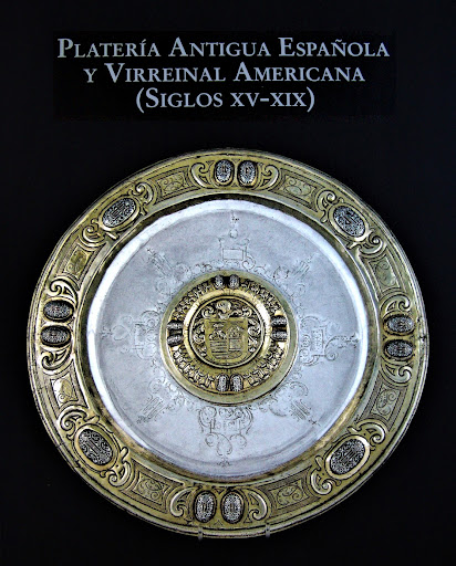 Imagen de portada del libro Platería antigua española y virreinal americana (siglos XV-XIX)